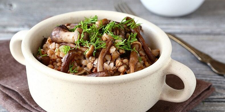 Каша од хељда со печурки за ручек во менито за здрава исхрана